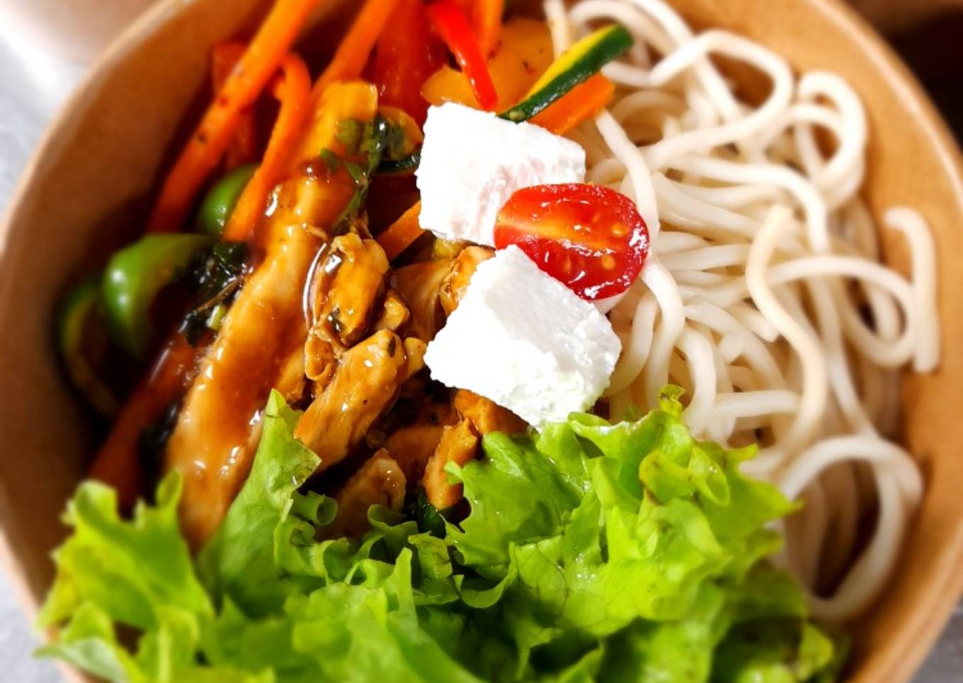 Chicken and noodle salad π₯