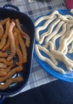 Una foto de Churros ricos