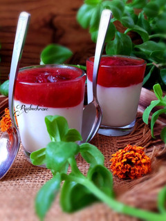 عکسی از دستور پودینگ نارگیلی با سس آلو