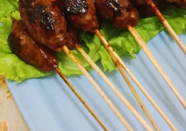 Sate daging giling