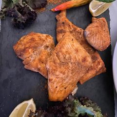A picture of Spicy Honey Salmon.
