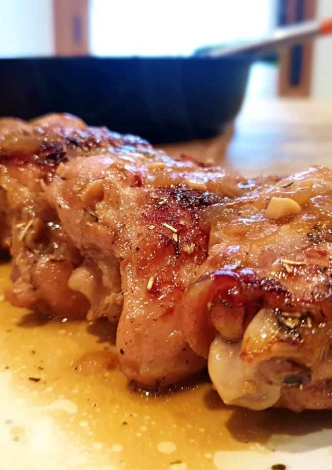 Una foto de Contramuslos de pollo en salsa de soja y miel