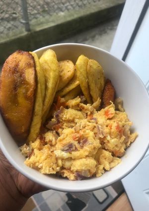 A picture of Scrambled Egg and Fried Plantain.