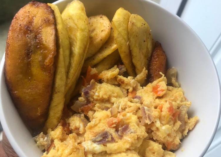 Recipe of Favorite Scrambled Egg and Fried Plantain