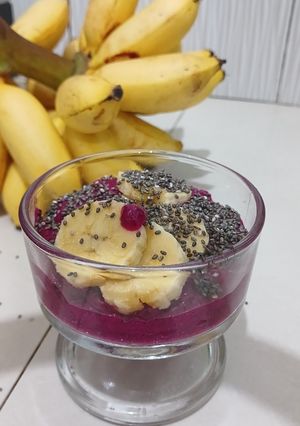 Foto resep Smoothies Buah Naga dan Pisang