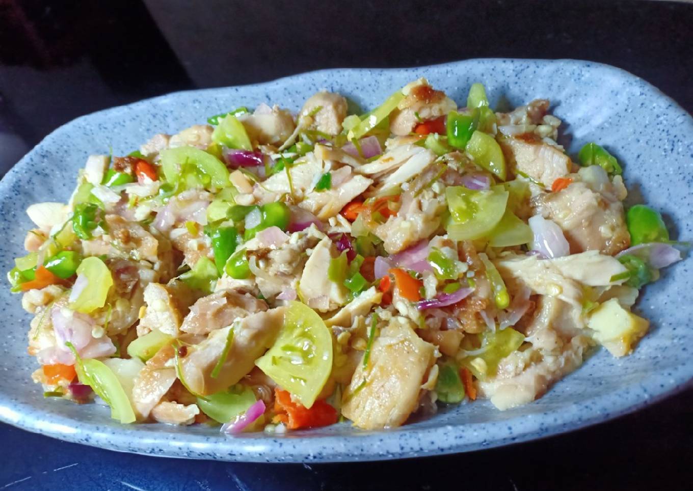 Sambal Matah Ayam Suwir