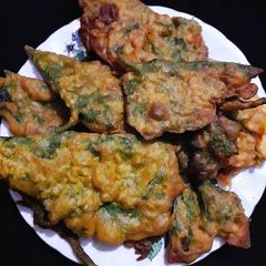 A picture of Ash gourd leaf fritters.