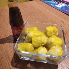 A picture of Steamed Siomai.