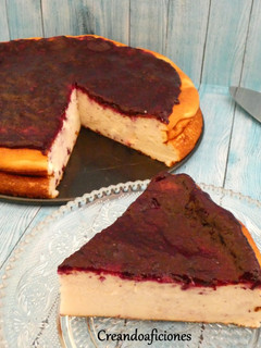 Foto principal de Tarta de queso saludable y mermelada casera