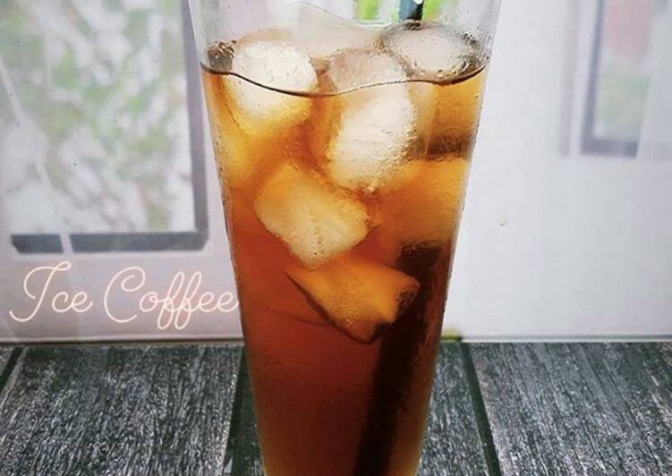 Ice Coffee (Flores Coffee) dengan metode cold brew