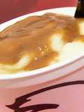 Salsa gravy (crema marrón del puré de kfc)
