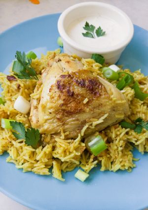 A picture of Chicken biryani.
