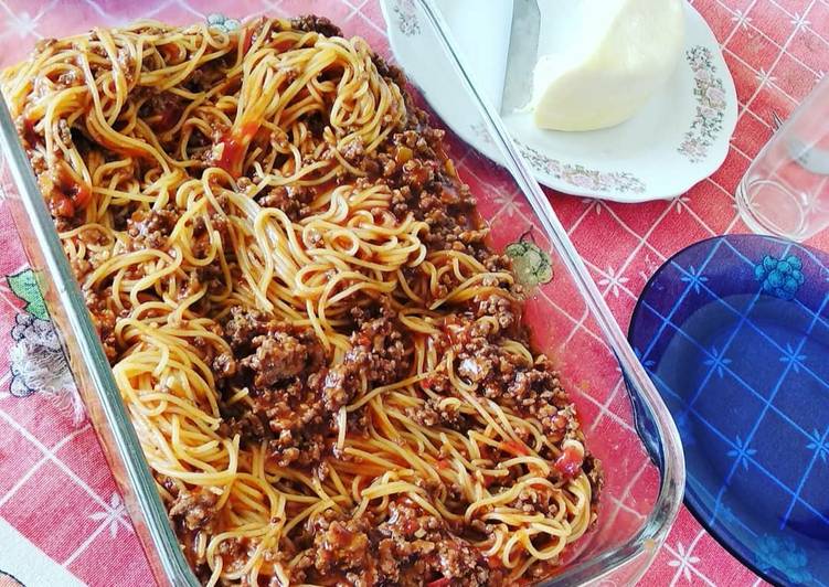 * Macarrão a bolonhese - Gozhowgos