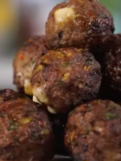 Foto de Almôndegas Recheadas com Queijo