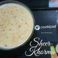 A picture of Sheer Khorma.