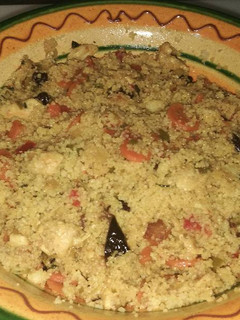 Una foto de Cuscús con pollo