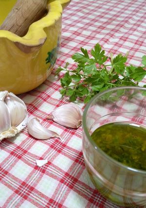 Una foto de Salsa Mery o salsa Verde de perejil