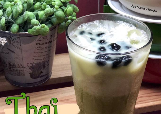 Resipi Thai Green Tea With Black Pearl Bubble Oleh Salina Jalaludin Cookpad