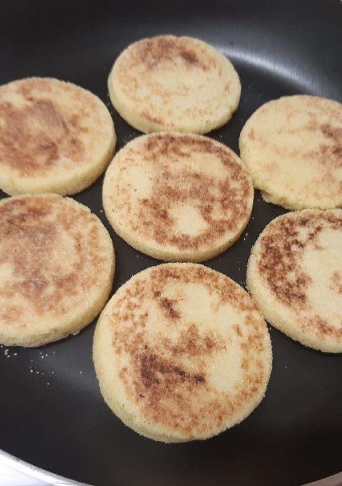 Una foto de Harcha marroquí imposible que te salga mal / receta de ramadán