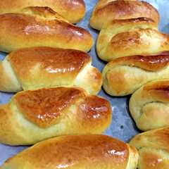 A picture of Roti manis.