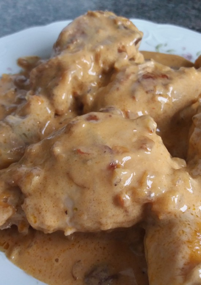 Una foto de Muslitos de pollo Mostaza/Miel y pasas🍗🍯