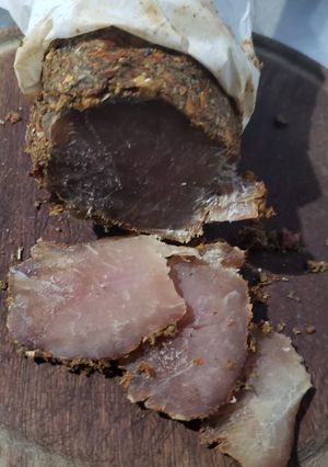 Una foto de Bondiola de cerdo, fiambre con especias