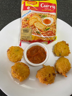 Maggi cheese குழிப்பணியாரம் செய்முறை முக்கிய புகைப்படம்