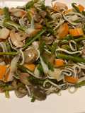 Espárragos trigueros palitos de mar y gulas