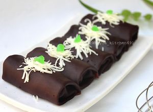 Foto resep Dadar Gulung Coklat Isi Pisang enak banget @Kheyla