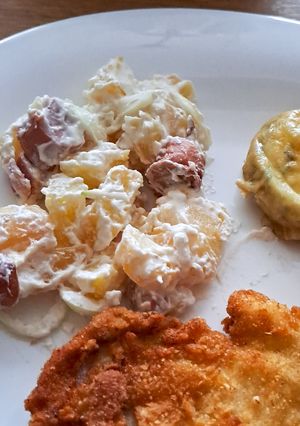 Majonézes krumplisaláta recept fotója