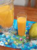 Jugo de mango al momento