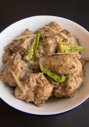 A picture of White Chicken Karahi.