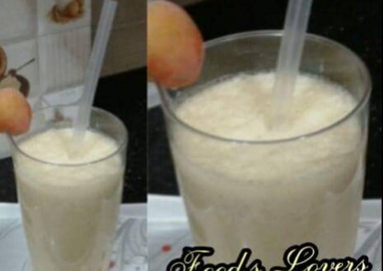 Step-by-Step Guide to Make Super Quick Homemade Peach shake