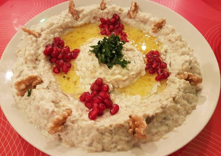 Recipe: Appetizing Baba Ghanoush/ Mutabbal