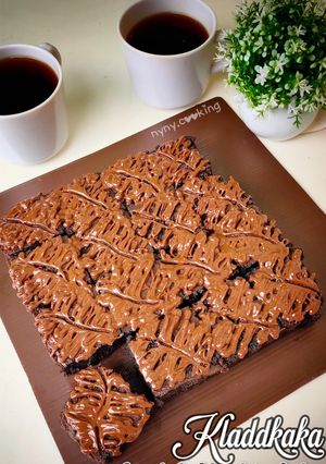 Foto resep Kladdkaka (Swedish Chocolate Cake)