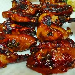 A picture of Honey and Soy Chicken Wings.