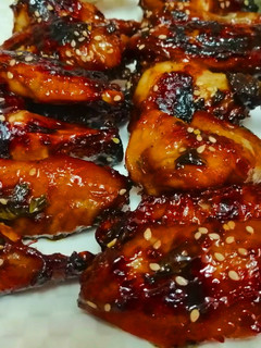A picture of Honey and Soy Chicken Wings.