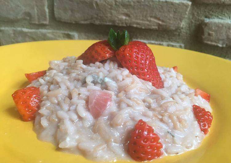 Risotto Fragole 🍓, birra 🍺 e Gorgonzola