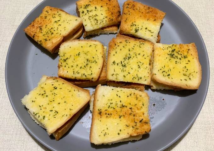 Resep Garlic Bread Oleh Sheila - Cookpad