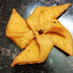 A picture of Pinwheel Mathri.