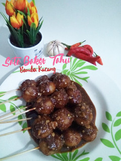 Foto resep Sate Bakso Tahu Bumbu Kacang