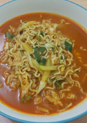 Foto resep Mie instan bumbu merah ala mamitakaeshi