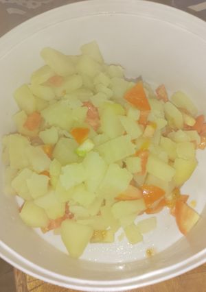 Una foto de Ensalada de Papa con Tomate