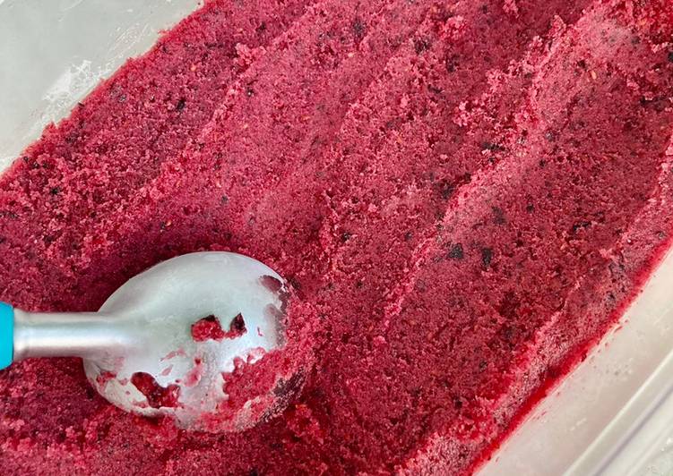 Steps to Prepare Homemade Sorbet aux fruits rouges