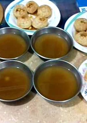 A picture of Gol Gappy.