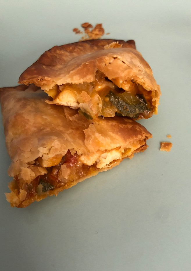 Una foto de Empanadillas de pollo con verduras