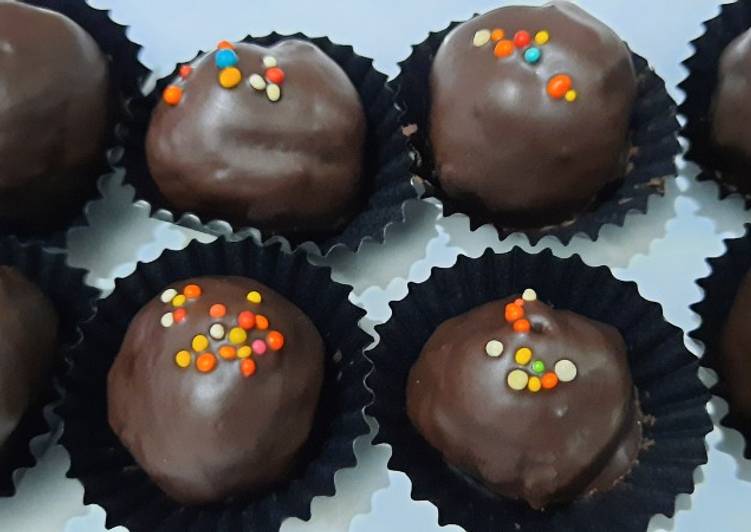 Bola bola coklat marie regal