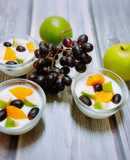 Fresh milk pudding and fresh fruits