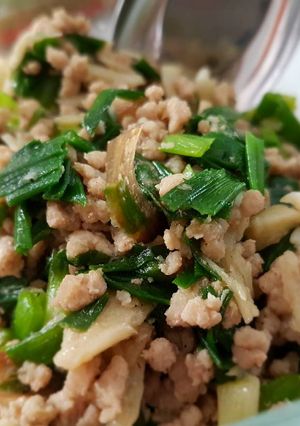 รูปของ หมูสับผัดต้นหอม