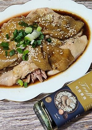 松露醬油撈雞（トリュフソイチキン） 的食譜成品照片